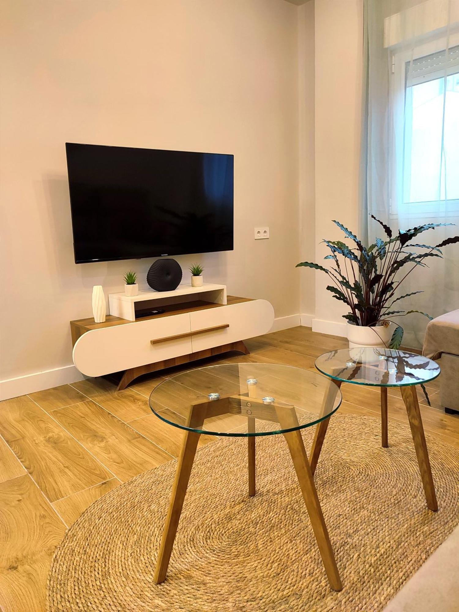Sweet Apartment *